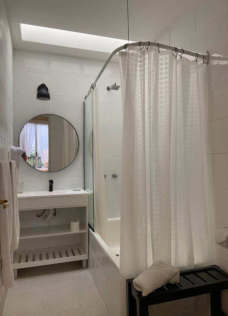 V&S Hostel Boutique บัวโนสไอเรส ภายนอก รูปภาพ