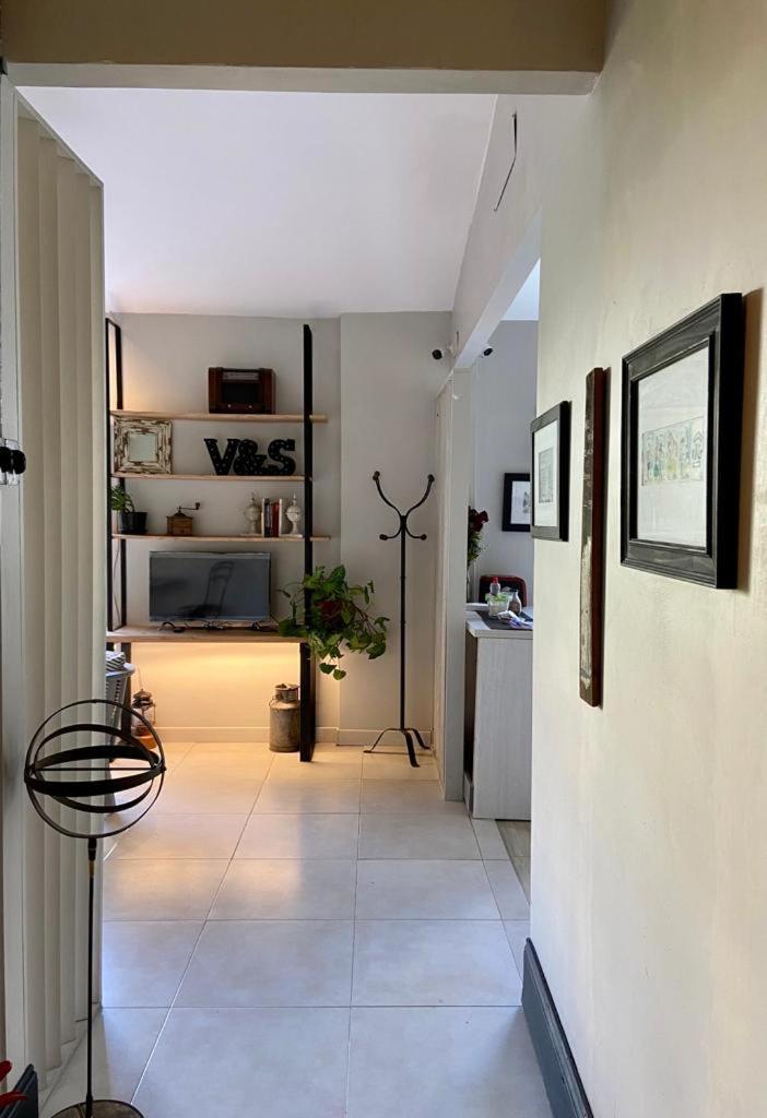 V&S Hostel Boutique บัวโนสไอเรส ภายนอก รูปภาพ